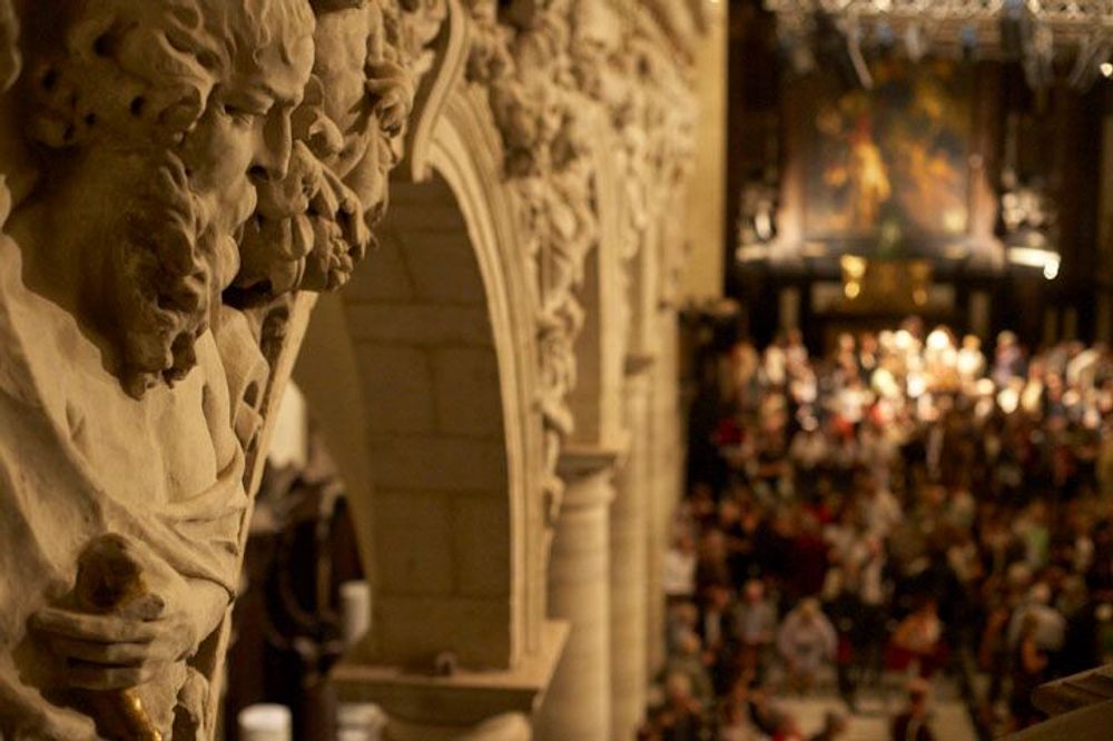 AMUZ | Live the World